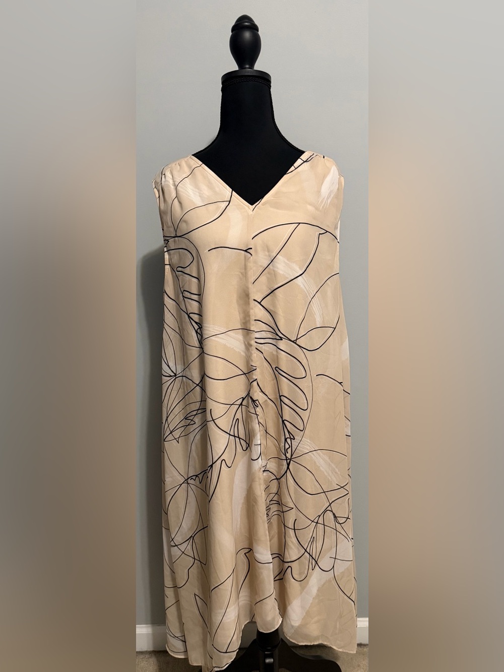 Neutral Hi-Low Sleeveless Dress, Size Large